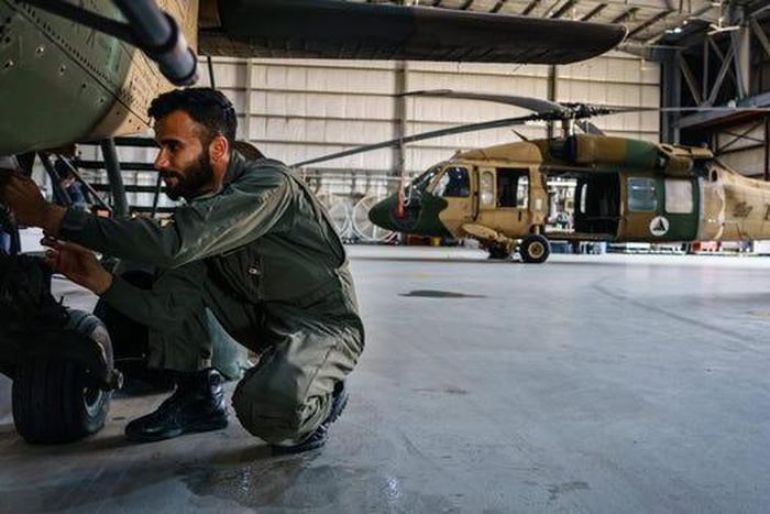 Theo các chuyên gia am hiểu những loại máy bay quân sự này, ngay cả khi Taliban chiếm được các máy bay còn khả năng hoạt động, lực lượng này cũng khó có thể lái nó nếu không được huấn luyện kỹ càng