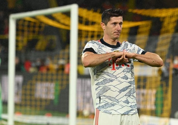 Trong 24 lần đối đầu Dortmund, Lewandowski ghi đến 23 bàn vào lưới đội bóng làm nên tên tuổi của anh.