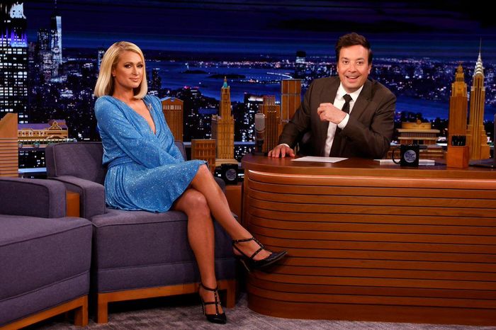 Paris Hilton xuất hiện trên The Tonight Show. Ảnh: Page Six.