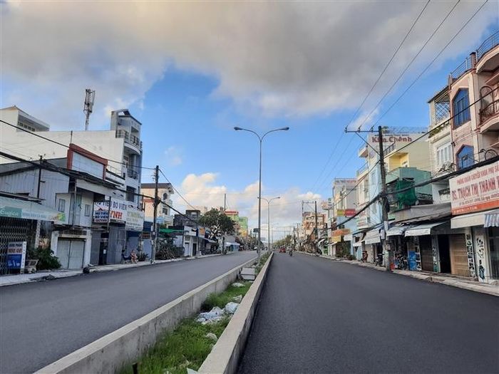 Người dân hạn chế ra đường nếu không thật sự cần thiết.