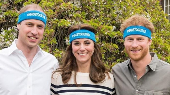 Harry đã từng tham gia tổ chức Heads Together cùng anh trai và chị dâu. Ảnh: Heads Together UK.