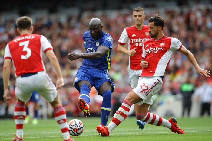 Lukaku cũng chịu khó dứt điểm. Anh thực hiện 8 pha dứt điểm, nhiều nhất trận, trong đó có 2 lần đưa bóng đi trúng đích.