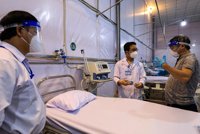  Khu điều trị Covid-19 của Bệnh viện Thống Nhất (TP.HCM) - nơi phối hợp triển khai thử nghiệm thuốc Molnupiravir trên bệnh nhân Covid-19. Ảnh: Quỳnh Danh. 
