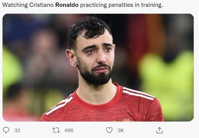  Nhiều người hâm mộ cũng đăng lại tấm ảnh mặt buồn của Bruno Fernandes, chuyên gia đá phạt đền của Man United. Nếu Ronaldo cập bến, nhiều khả năng anh sẽ giành luôn suất đá penalty tại MU. 