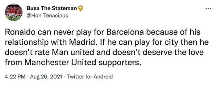 "Ronaldo không thể đá cho Barcelona do mối liên hệ với Real Madrid. Nếu anh ta sang Man City, anh ta đang coi thường MU và không xứng đáng với tình yêu của các CĐV dành cho anh ta".