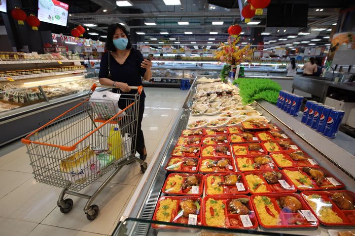  Doanh thu ngành bán lẻ giảm 6,2% kể từ đầu năm. Ảnh: Phương Lâm 