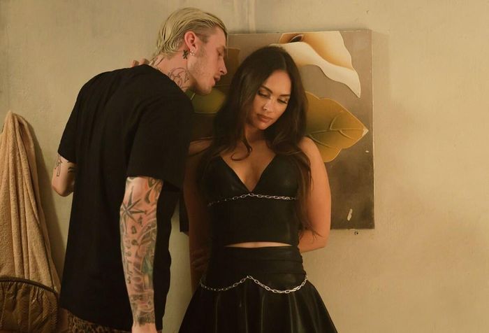  Phim lần đầu đánh dấu sự hợp tác giữa Megan Fox và Machine Gun Kelly bị đánh giá thảm họa. Ảnh: Lionsgate. 