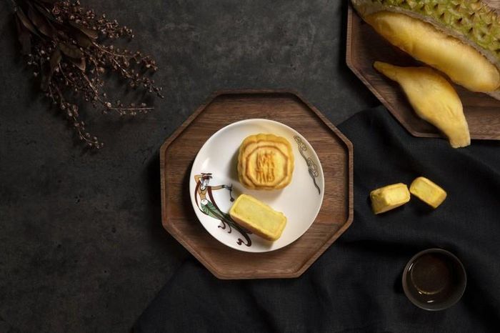 Sầu riêng Musang King tạo nên một loại nhân bánh trung thu đặc biệt thơm ngon và đặc biệt. Ảnh: Khách sạn Renaissance Harbour View Hong Kong