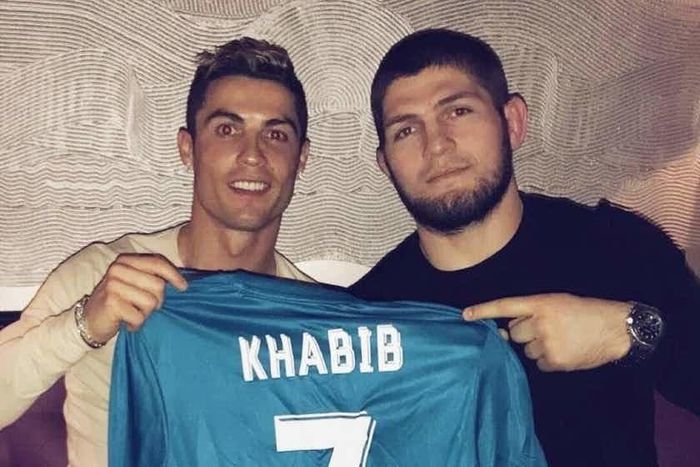 Võ sĩ người Nga có mối quan hệ thân thiết với Ronaldo