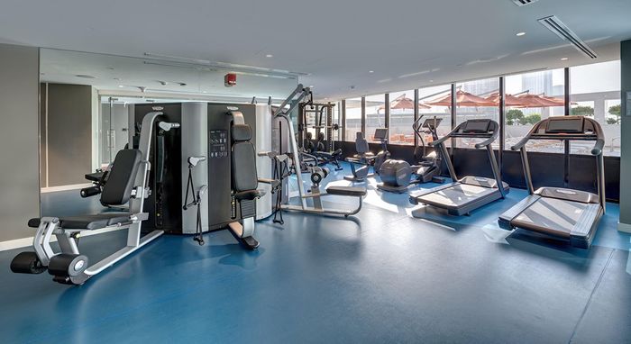  Phòng tập thể dục đa chức năng với các trang thiết bị hiện đại. Các cầu thủ Trung Quốc được thư giãn trong 2 ngày đầu tới UAE, không phải ra sân tập nhưng vẫn có những bài tập tại khách sạn để duy trì thể lực. 