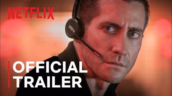 Jake Gyllenhaal đóng chính trong “The Guilty”