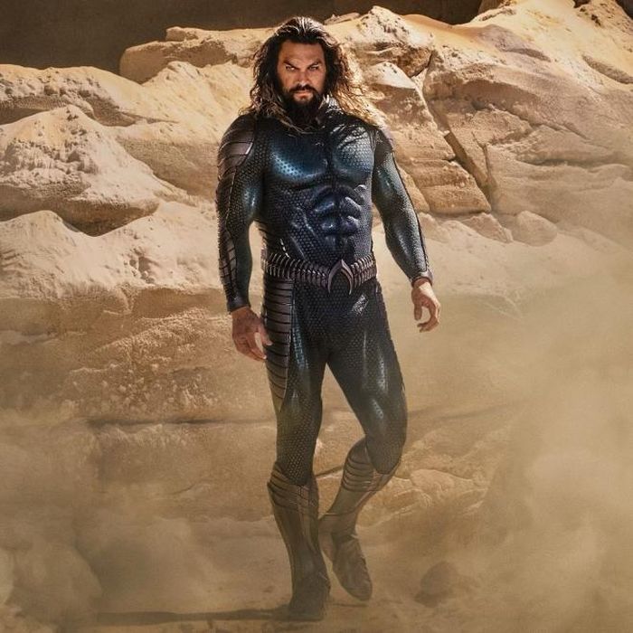 Aquaman với bộ đồ mới trong phần 2