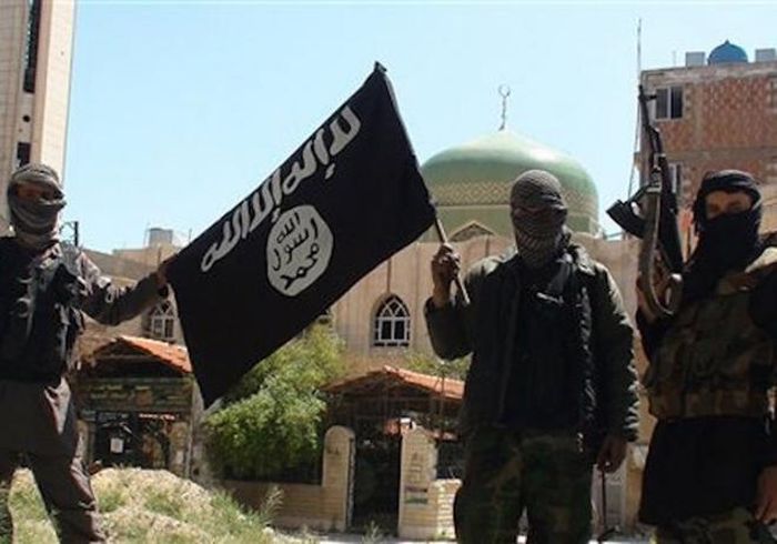 Phiến quân IS tại khu vực ngoại ô Damascus, Syria. Ảnh: Balkis Press/Sipa USA/AP/ TTXVN