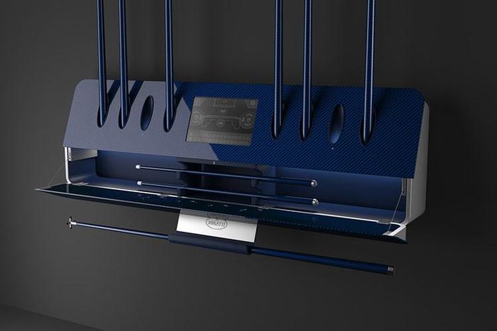 Các cây cơ được làm bằng cùng một vật liệu nhẹ và có các đầu bằng nhôm gia công CNC, mang thiết kế tương tự các nút bên trong siêu xe Chiron.