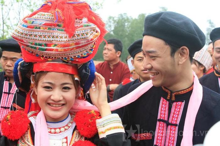 Cô dâu người Dao.