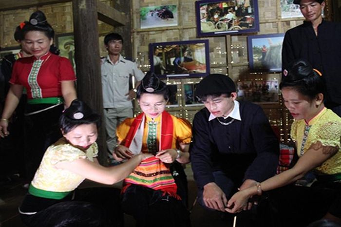 Đám cưới của người Thái.