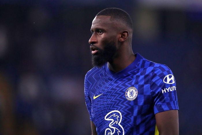 PSG theo đuổi Rudiger