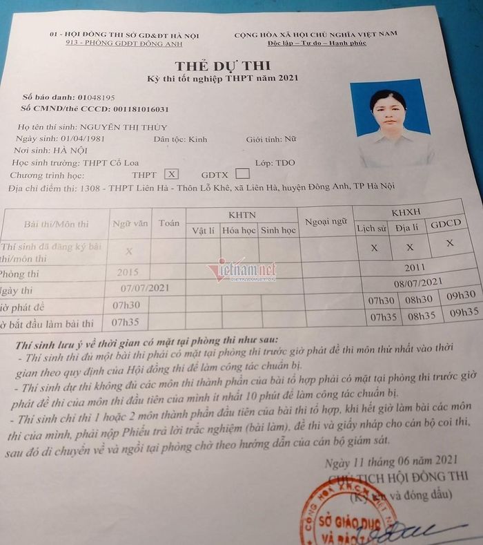 Thẻ dự thi của thí sinh 40 tuổi, mẹ của 2 con.