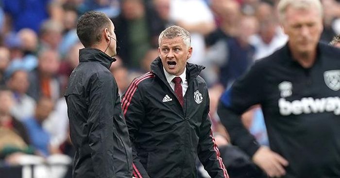 HLV Ole Solskjaer bất bình với quyết định của trọng tài