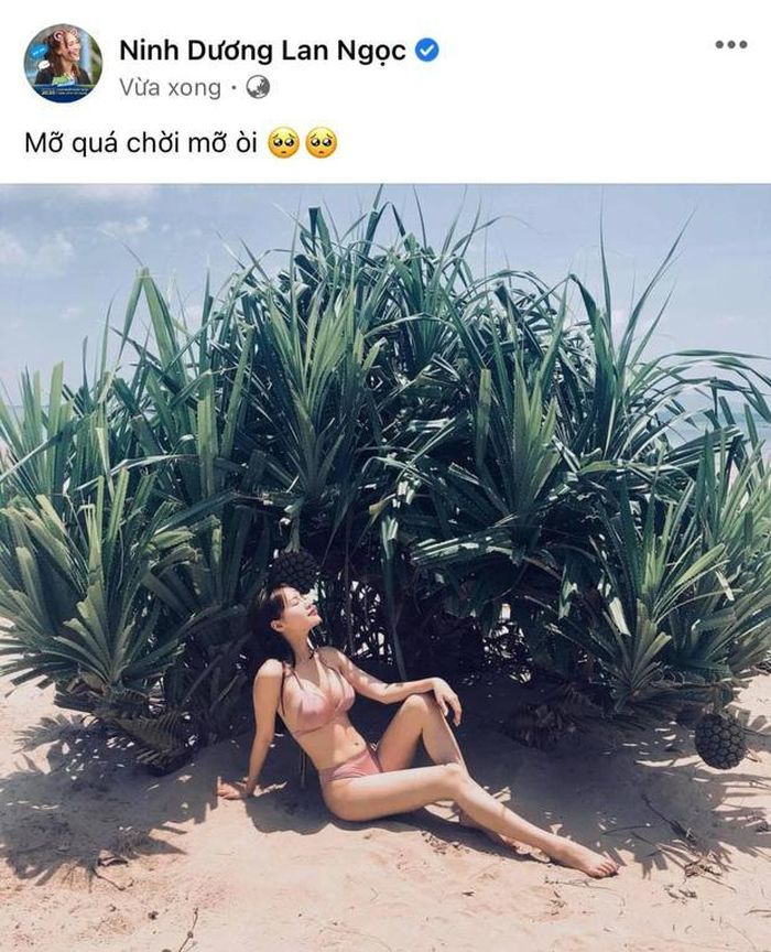 Trong thời điểm đang gây sốt khi lên sóng Running Man Vietnam mùa 2, cô nàng đăng ngay 1 tấm hình diện bikini khoe khéo đường cong vô cùng gợi cảm. Diện bộ 2 mảnh với sắc màu nude, Lan Ngọc nhận bão like vì vòng eo 54cm đẹp mắt, đáng chú ý nhất là vòng 1 "phồn thực" nóng bỏng. Hình ảnh mới của Lan Ngọc gây bất ngờ với khá nhiều netizen. Bởi với tuýp người mảnh mai như Lan Ngọc, cô từng được coi là mỹ nhân có vòng 1 khiêm tốn ở Vbiz.