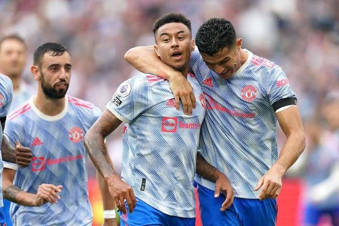 Dù trọng tài từ chối phạt đền cho MU và West Ham thì hưởng quả 11m vào phút chót nhưng Ronaldo cùng đồng đội vẫn ra về với chiến thắng