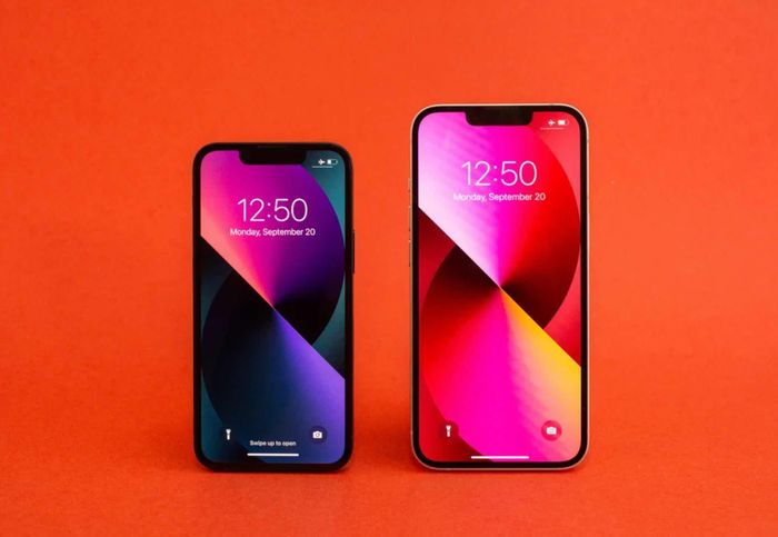  Màn hình của iPhone 13 mini và iPhone 13 vẫn có tần số quét 60 Hz. Ảnh: CNET. 