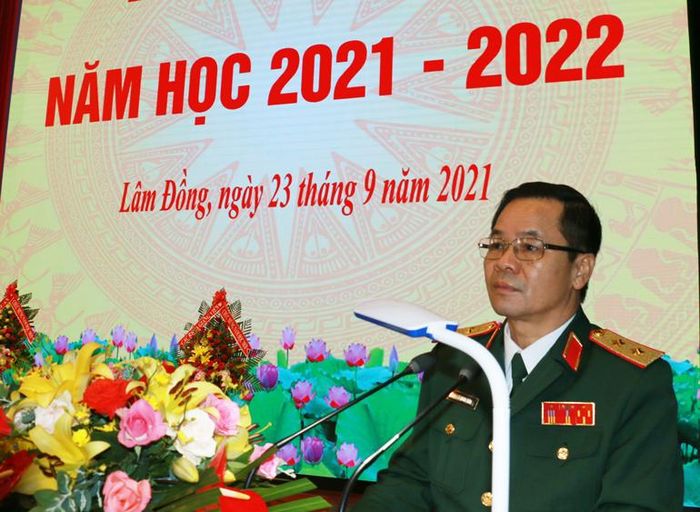 Trung tướng Lê Quang Xuân - Chính ủy Học viện Lục quân phát động Phong trào thi đua Quyết thắng năm học 2021 - 2022