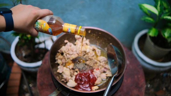 Định hướng từ đầu của tôi là dạy những món ăn "trendy", dễ chế biến, ai cũng có thể thử. Hiện nay, mọi người cũng đều bận rộn. Do đó, các clip ngắn khoảng một phút, món dễ làm sẽ dễ tiếp cận khán giả hơn.