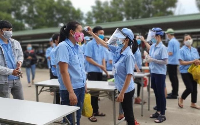 Phòng dịch trong doanh nghiệp cần được chú trọng và linh hoạt.