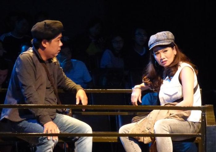 Mỹ Uyên và Chánh Trực trong vở “Chuyện tình nữ phạm nhân”