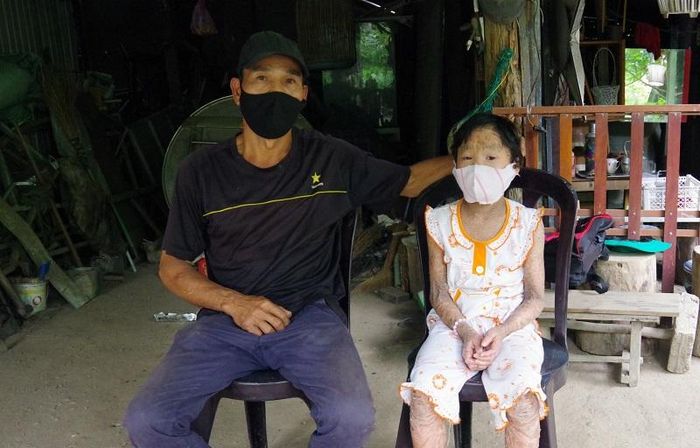 Anh Nguyễn Xuân Giang luôn dành tình yêu thương, chở che cho cô con gái.