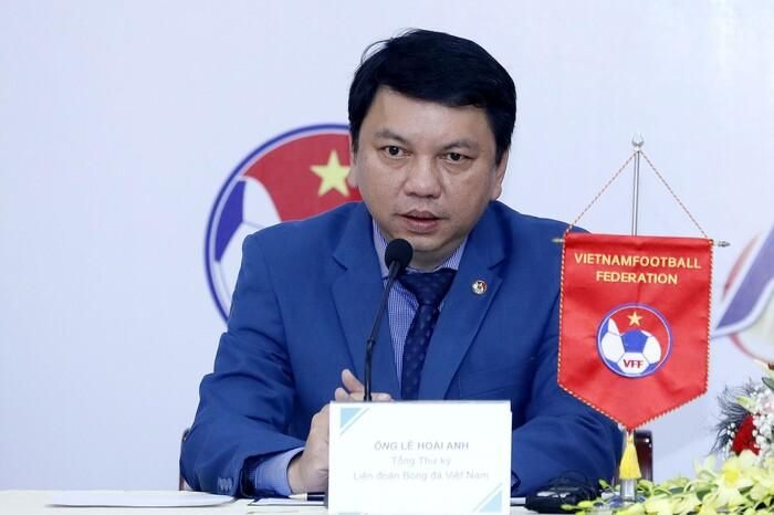 CLB Hải Phòng "tố" Tổng thư ký VFF ông Lê Hoài Anh yếu kém, đặt thẳng vấn đề về mục đích phía sau là gì. Ảnh: VFF