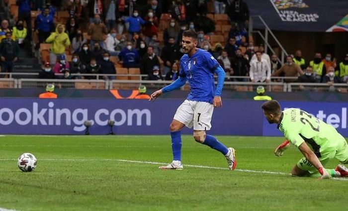 Pellegrini gỡ lại 1 bàn cho Ý ở cuối trận