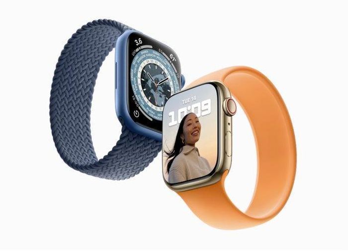Apple Watch Series 7 nâng cấp mạnh về màn hình và độ bền.