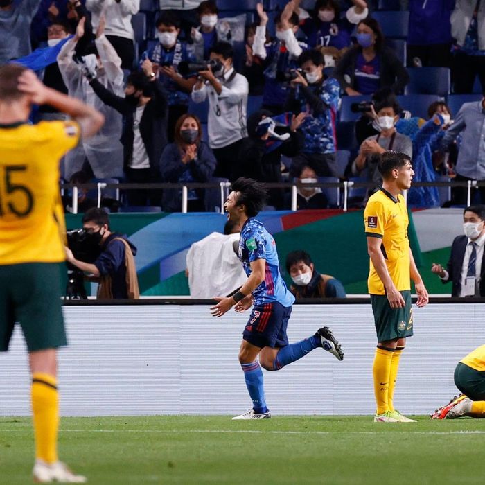 Đội tuyển Nhật Bản dẫn trước nhờ pha lập công của Tanaka. (Ảnh: FIFA)