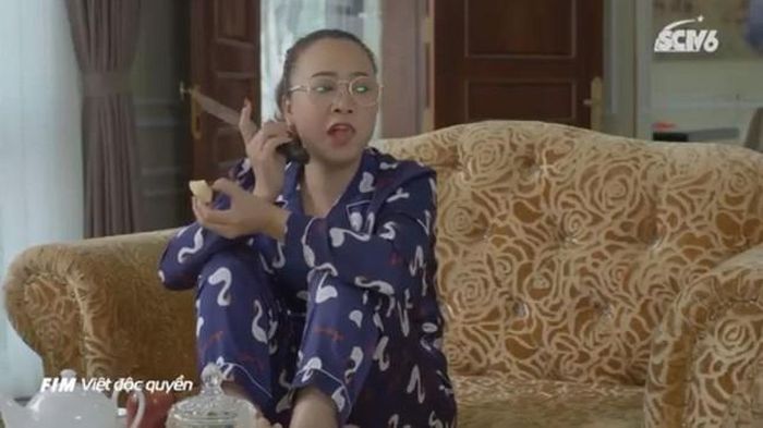 Vai diễn ô sin “bá đạo” này đã mang về cho Khánh Linh rất nhiều bình luận tích cực về diễn xuất.