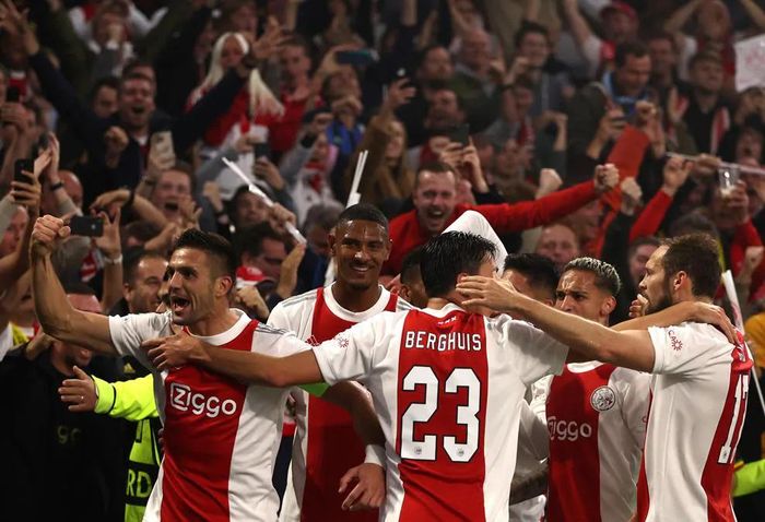 Kết quả 4-0 nghiêng về Ajax thể hiện đúng thế trận. Ảnh: UEFA. 
