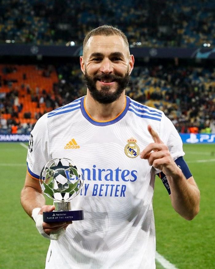 Benzema nhận danh hiệu Cầu thủ xuất sắc nhất trận
