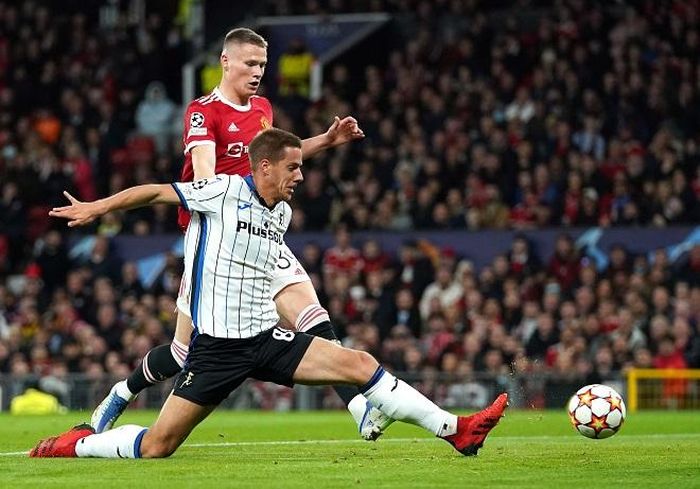Pasalic ghi bàn cho Atalanta