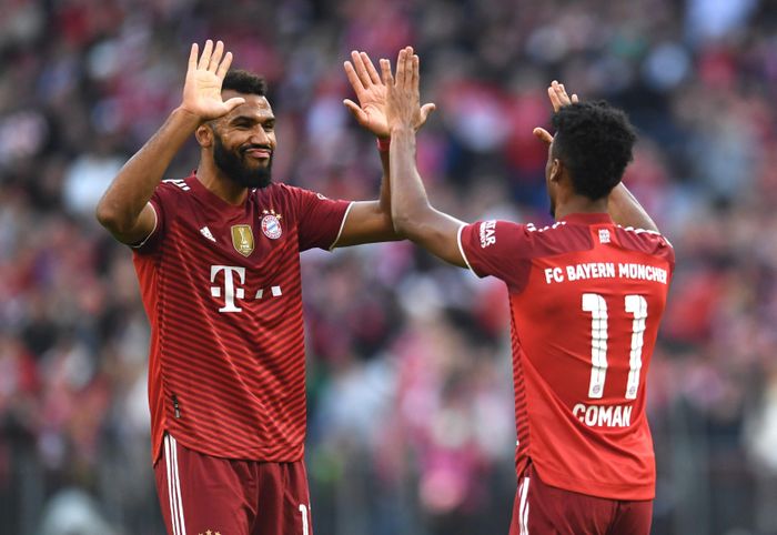 Kingsley Coman (số 11) trở lại sau ca phẫu thuật tim và cũng kịp ghi bàn ấn định thắng lợi 4-0 cho chủ nhà ở phút 88. 
