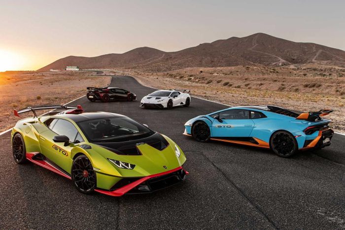 Lamborghini đang tự tin trong việc lập kỷ lục về doanh số bán hàng trong một năm. Ảnh: Motor1.