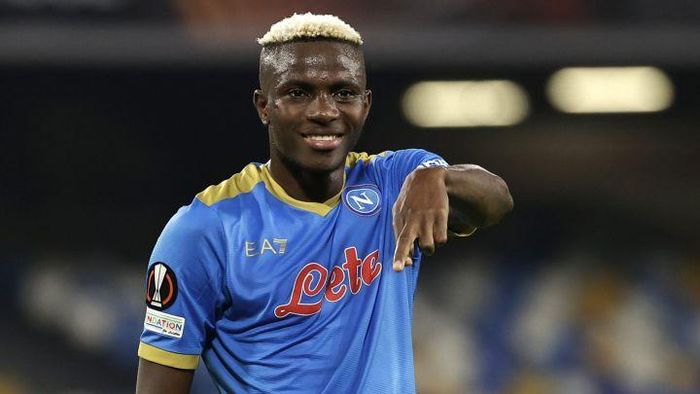Bayern được cho sẵn sàng trả giá sộp hơn các đối thủ để giành sao Osimhen của Napoli