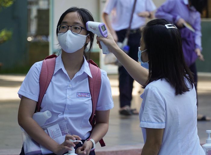 Đà Nẵng lùi thời gian đi học đến ngày 15/11. Ảnh: Đoàn Nguyên.