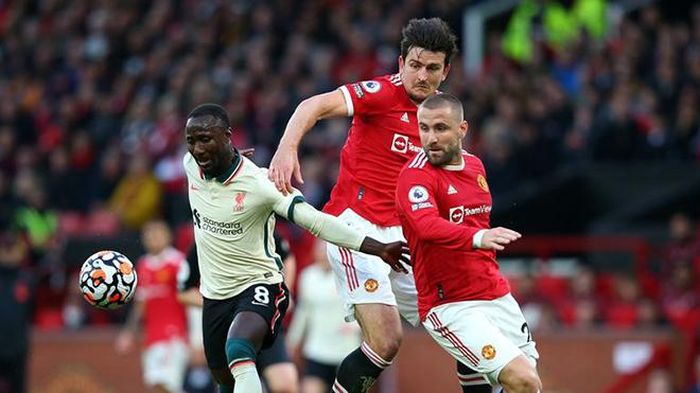 Redknapp cho rằng cầu thủ MU thiếu "yếu tố sợ hãi" đối với HLV Solskjaer