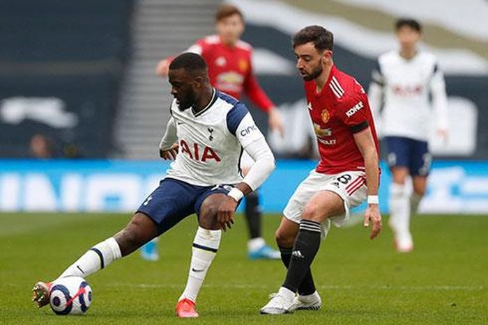 Tottenham và Manchester United đang rất cần điểm để không bị bỏ lại trong cuộc đua tới ngôi vô địch, cũng như những suất dự Champions League mùa giải sau.