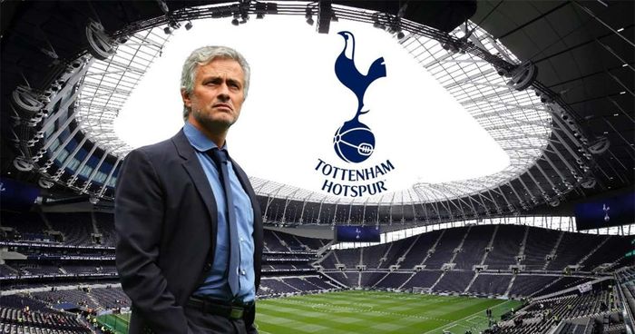 Tháng 11/2019, Mourinho được Levy chọn là HLV của Tottenham