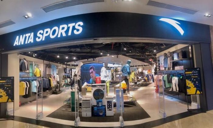 Gian hàng Anta Sport tại Trung tâm thương mại