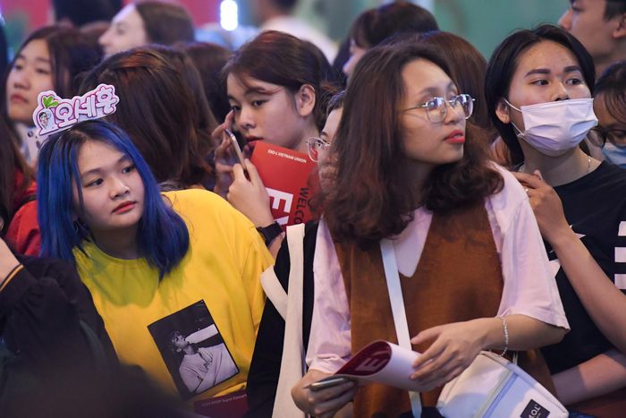  Hâm mộ thần tượng là hiện tượng tâm lý thông thường, không đáng bị lên án. Ảnh: Tùng Đoàn. 