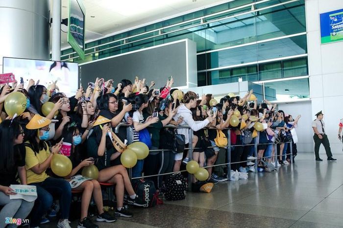  Tham gia vào fanclub là hành động thể hiện nhu cầu được chấp nhận bởi cộng đồng của các bạn trẻ. Ảnh: Phương Lâm, Thành Luân. 