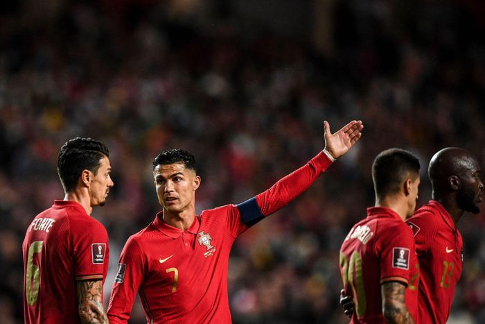 Con đường giành vé đến Qatar qua cửa play-off sẽ chẳng đơn giản cho Ronaldo và các đồng đội